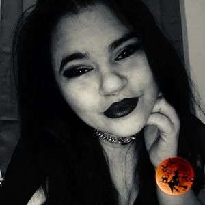 Meet your Posher, Juliette